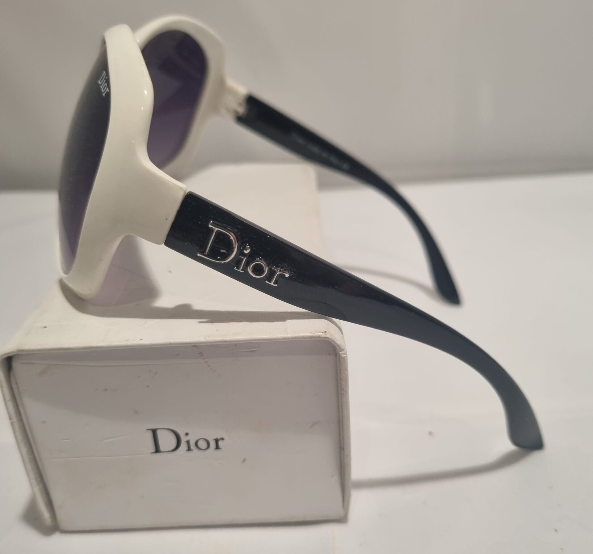 Dior oversized square sunglasses - Image 3